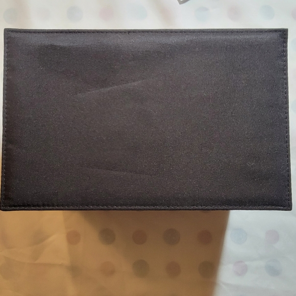 GUCCI Guilty Gift Storage Box - Picture 4 of 11